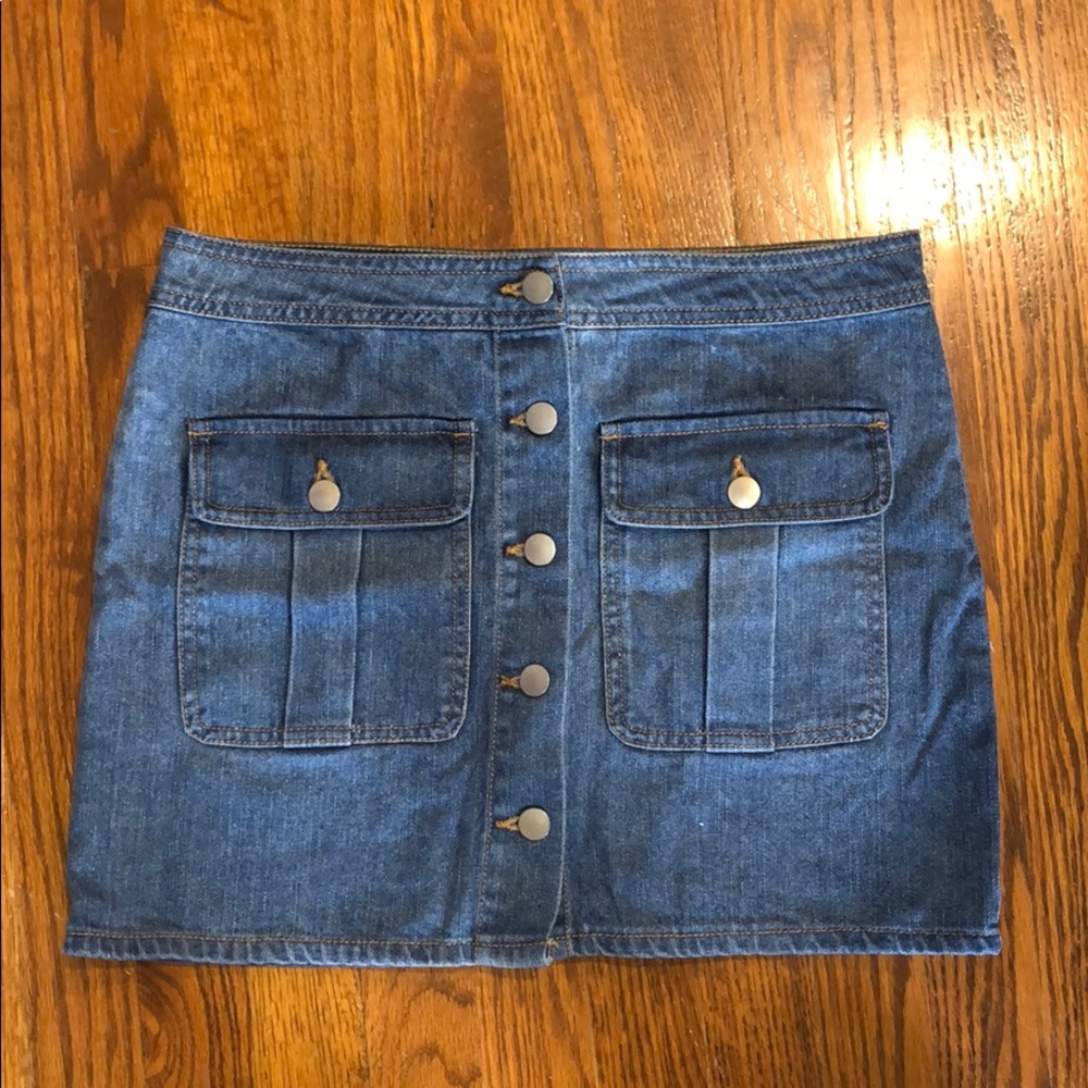 Medium-wash Denim Skirt